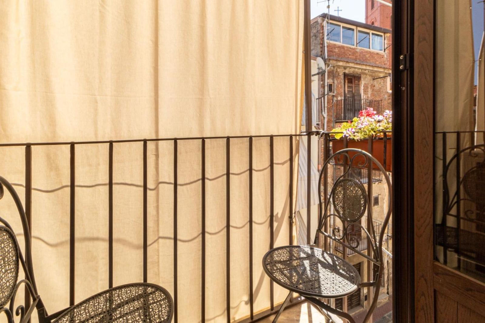 Casa "A Chiazzetta" Hotel Castelbuono  Exterior photo